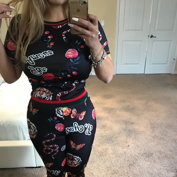 NWT🔥 2PC SET 🤩 TOP AND PANTS CK CLOSET 4 Purse - Picture 2 of 3